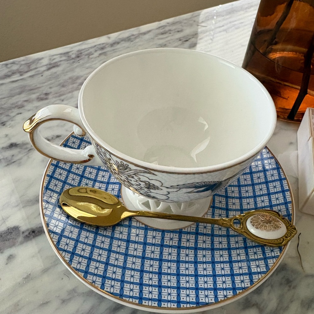 Blue and White Bird Porcelain Bone China Teacup